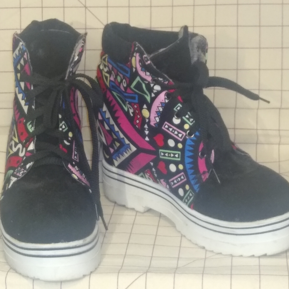 Fun Pattern Platform Boots